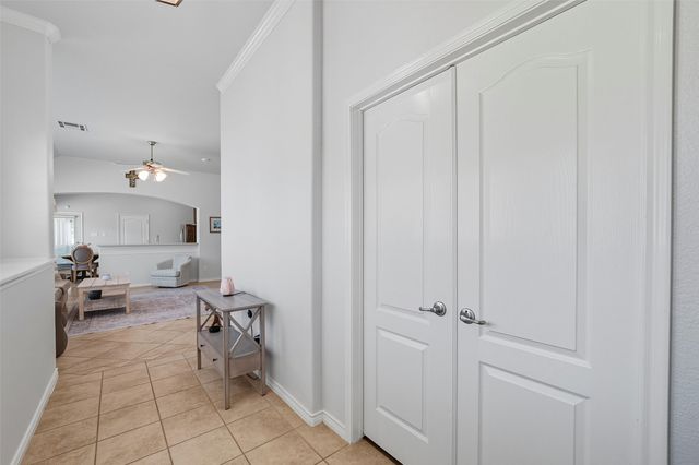 1113 King George Lane, Savannah, TX 76227