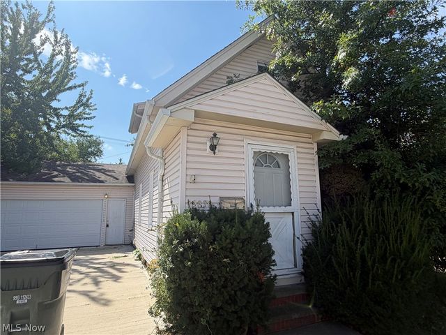 19870 Pasnow Avenue, Euclid, OH 44119