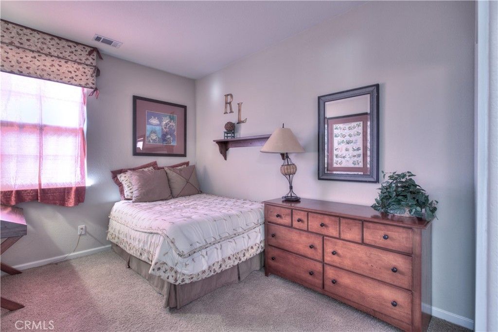 Image 40 of property listing at 1929 Geneva, Manteca, CA 95337