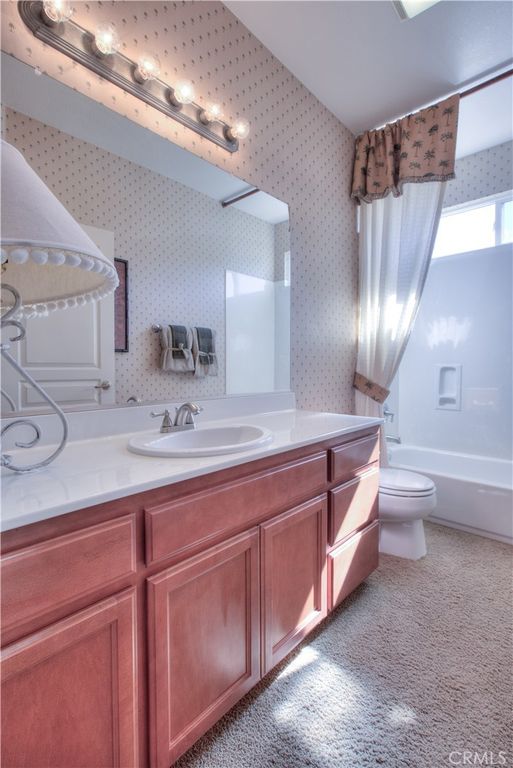 Image 43 of property listing at 1929 Geneva, Manteca, CA 95337