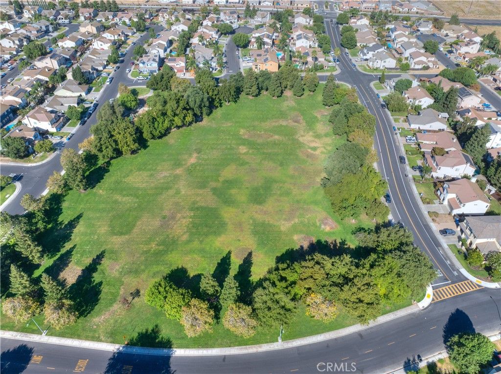 Image 53 of property listing at 1929 Geneva, Manteca, CA 95337