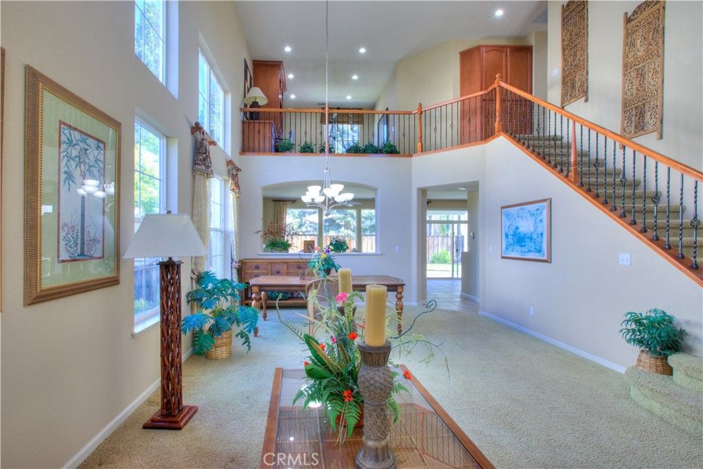Image 7 of property listing at 1929 Geneva, Manteca, CA 95337