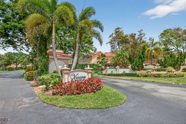 3447 Deer Creek Palladian Circle, Deerfield Beach, FL 33442