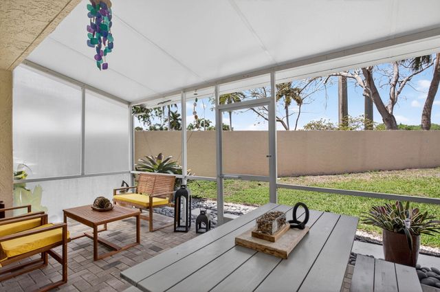 3447 Deer Creek Palladian Circle, Deerfield Beach, FL 33442