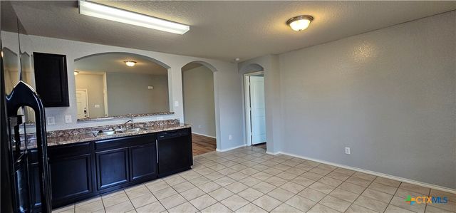 1024S Sandwell Court, Seguin, TX 78155