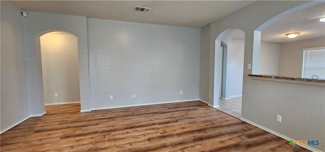 1024S Sandwell Court, Seguin, TX 78155