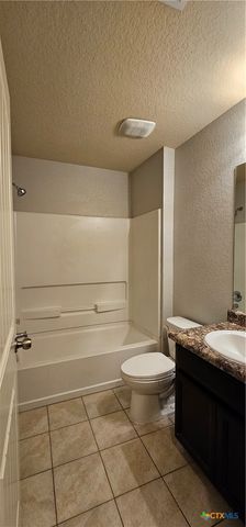 1024S Sandwell Court, Seguin, TX 78155