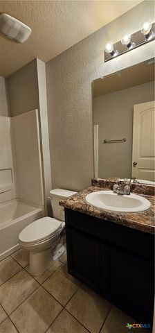 1024S Sandwell Court, Seguin, TX 78155