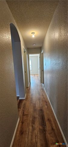 1024S Sandwell Court, Seguin, TX 78155