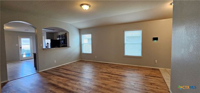 1024S Sandwell Court, Seguin, TX 78155