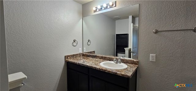 1024S Sandwell Court, Seguin, TX 78155