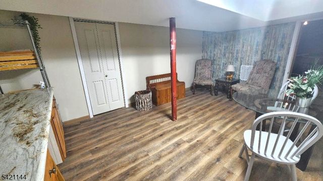 106 Maxim Dr, Hopatcong Boro, NJ 07843