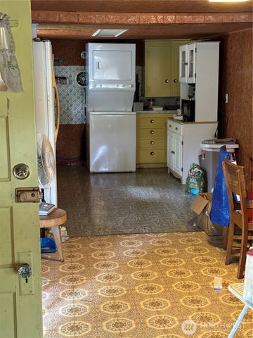 32118 Benbow Drive E, Graham, WA 98338