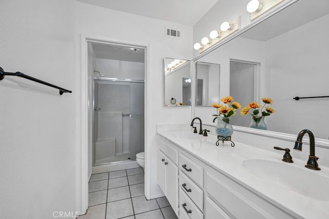 28114 Seco Canyon 156, Saugus, CA 91390