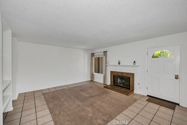 28114 Seco Canyon 156, Saugus, CA 91390
