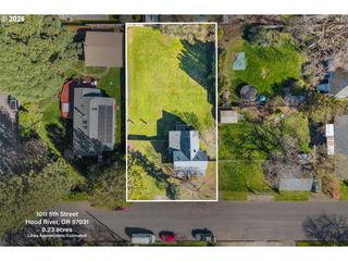 1011 5th St, Hood River, OR 97031