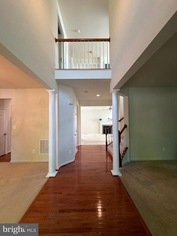12489 PFITZNER CT, Woodbridge, VA 22192