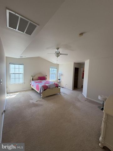 12489 PFITZNER CT, Woodbridge, VA 22192