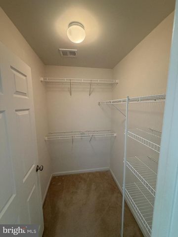 12489 PFITZNER CT, Woodbridge, VA 22192