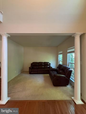 12489 PFITZNER CT, Woodbridge, VA 22192