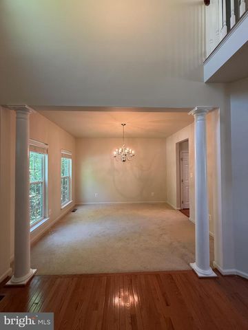 12489 PFITZNER CT, Woodbridge, VA 22192