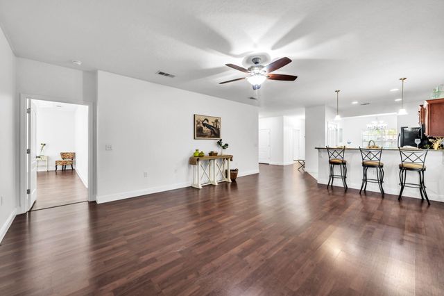 84 2Nd Avenue, Shalimar, FL 32579