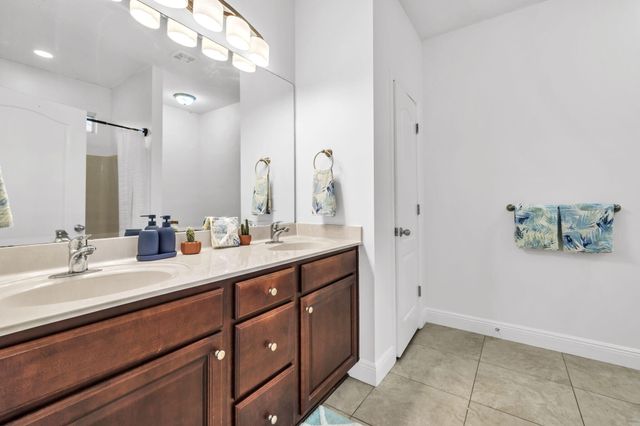 84 2Nd Avenue, Shalimar, FL 32579