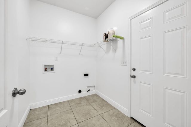 84 2Nd Avenue, Shalimar, FL 32579