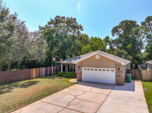 84 2Nd Avenue, Shalimar, FL 32579