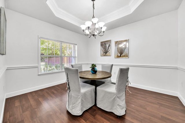 84 2Nd Avenue, Shalimar, FL 32579