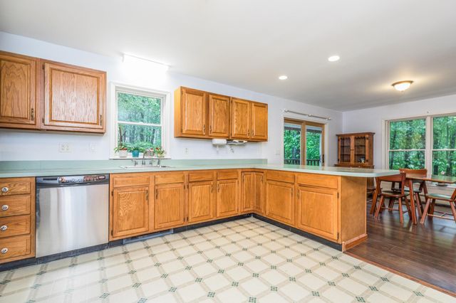 19 Glen Hill Road, Dover, NH 03820