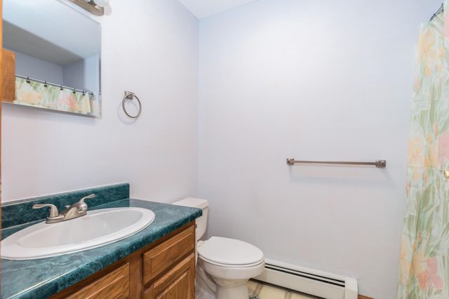 19 Glen Hill Road, Dover, NH 03820