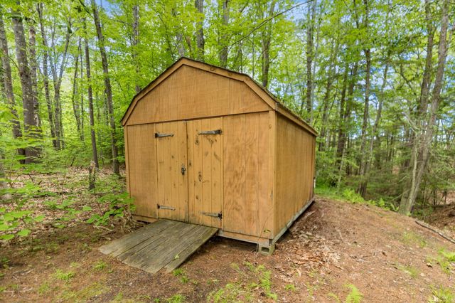 19 Glen Hill Road, Dover, NH 03820