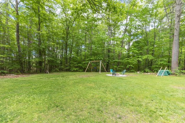 19 Glen Hill Road, Dover, NH 03820