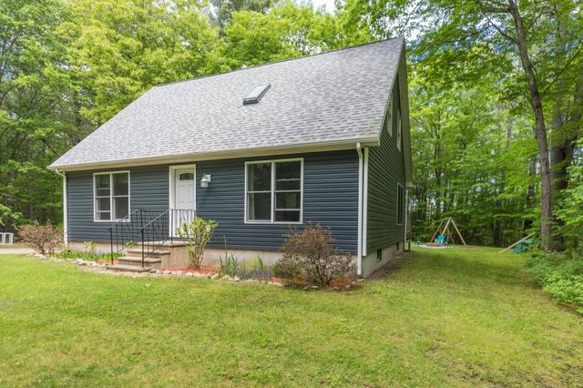 19 Glen Hill Road, Dover, NH 03820