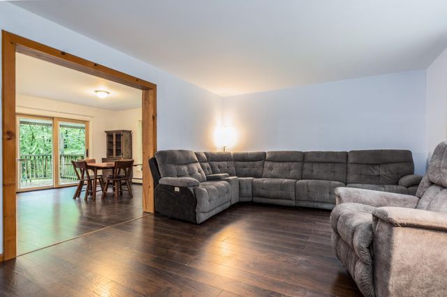 19 Glen Hill Road, Dover, NH 03820