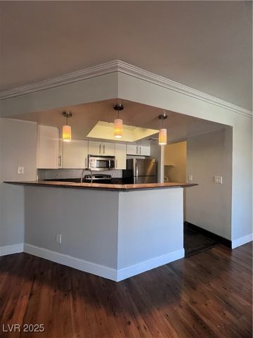 8600 West Charleston Blvd Boulevard 2148, Las Vegas, NV 89117