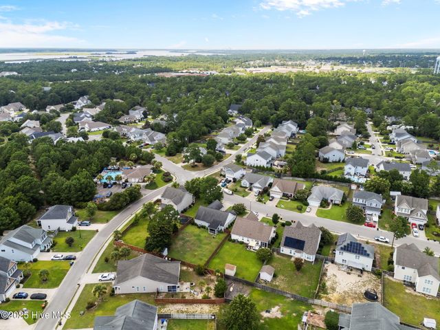 6929 Ontario Road, Wilmington, NC 28412