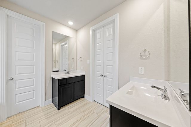 428 Country Meadows Boulevard, Waxahachie, TX 75165