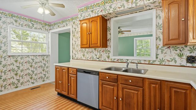3023 Washington Blvd, Huntington, WV 25705