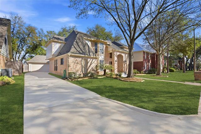 3227 Ashton Park Drive, Houston, TX 77082