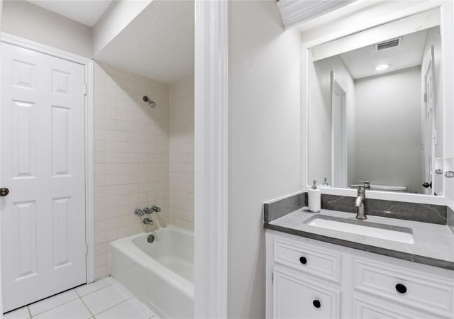 3227 Ashton Park Drive, Houston, TX 77082