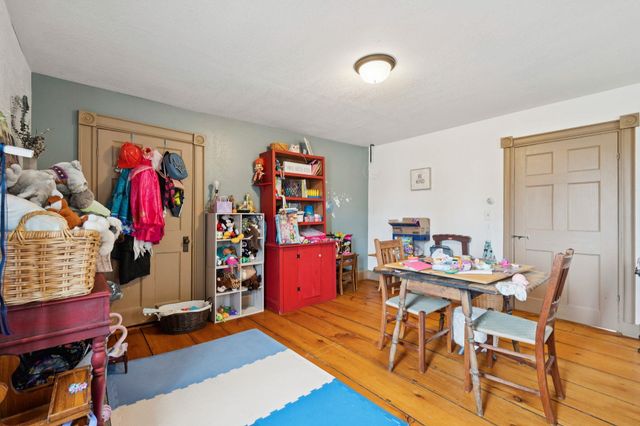 273 Route 5 North, Windsor, VT 05089