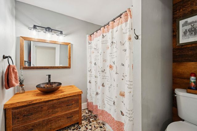 273 Route 5 North, Windsor, VT 05089