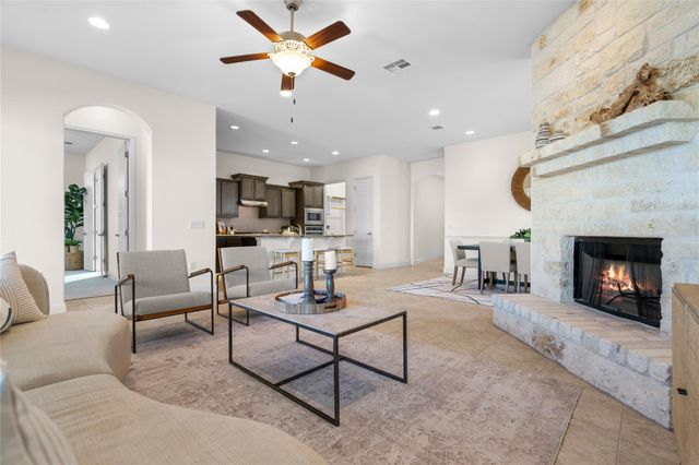 2204 Williston LOOP, Austin, TX 78748