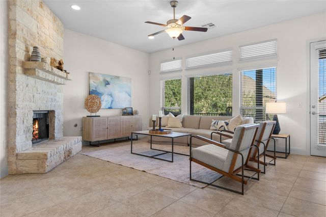 2204 Williston LOOP, Austin, TX 78748