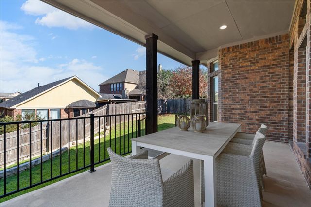 2204 Williston LOOP, Austin, TX 78748