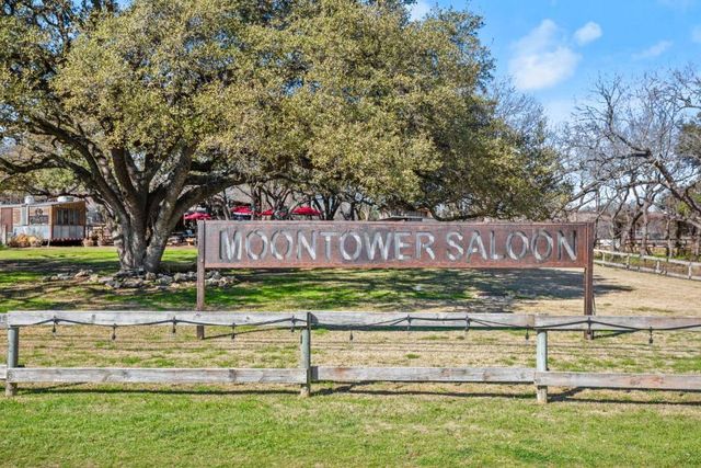 2204 Williston LOOP, Austin, TX 78748