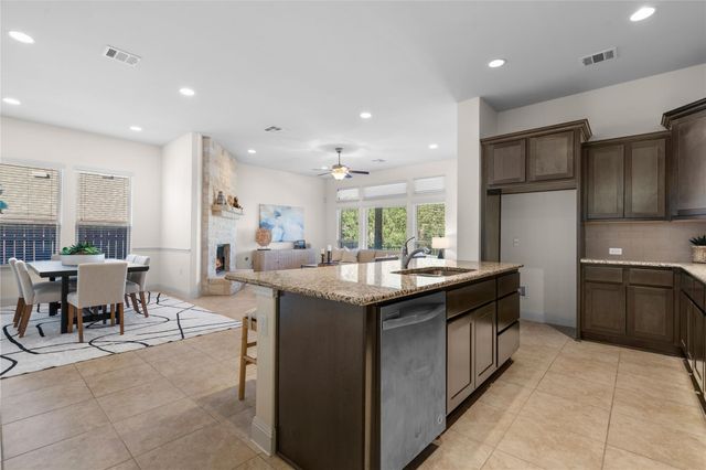 2204 Williston LOOP, Austin, TX 78748