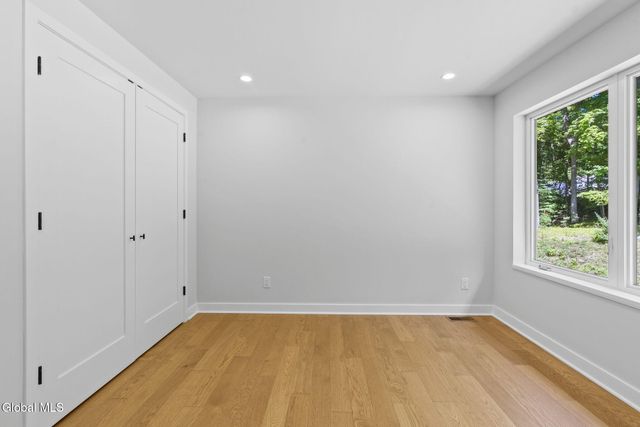 13 Footpath Way, Lake George, NY 12845